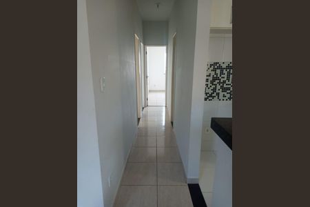 Corredor de casa para alugar com 3 quartos, 110m² em Amendoeira, São Gonçalo