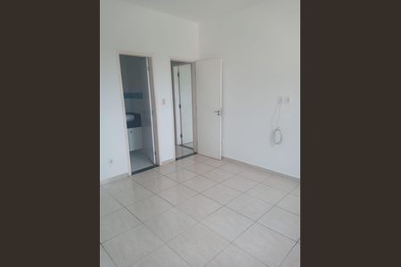 Sala de casa para alugar com 3 quartos, 110m² em Amendoeira, São Gonçalo