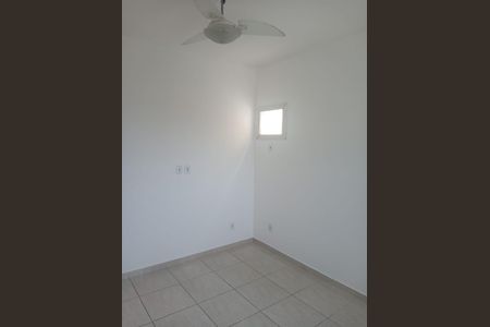 Quarto de casa para alugar com 3 quartos, 110m² em Amendoeira, São Gonçalo