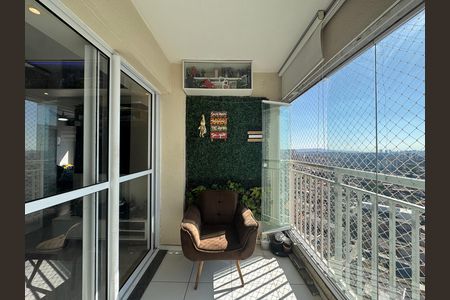Sacada de apartamento à venda com 2 quartos, 50m² em Jardim Roberto, Osasco