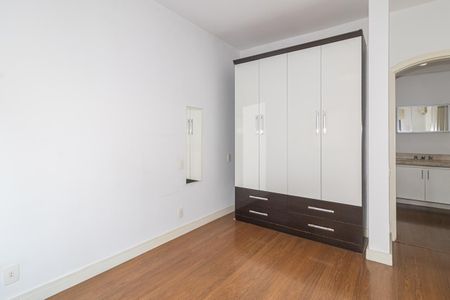 Apartamento à venda com 48m², 1 quarto e 1 vaga Apartamento à venda com 48m², 1 quarto e 1 vaga Quarto