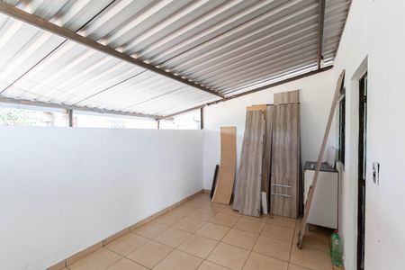 Casa de condomínio para alugar com 40m², 2 quartos e sem vaga Casa de condomínio para alugar com 40m², 2 quartos e sem vagaEntrada