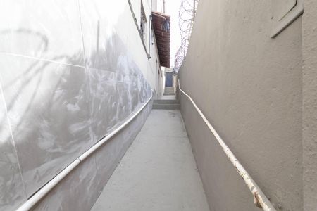 Casa de condomínio para alugar com 40m², 2 quartos e sem vaga Casa de condomínio para alugar com 40m², 2 quartos e sem vagaEntrada