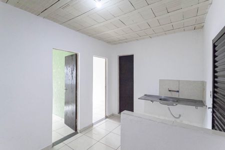 Casa de condomínio para alugar com 40m², 2 quartos e sem vaga Casa de condomínio para alugar com 40m², 2 quartos e sem vagaSala/Cozinha