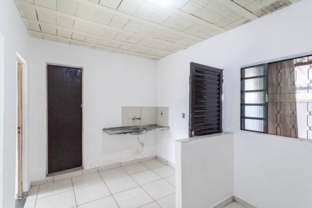 Sala/Cozinha de casa de condomínio para alugar com 2 quartos, 40m² em Parque Xangri-lá, Contagem