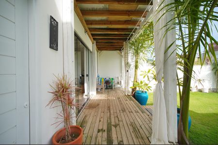 Casa para alugar com 124m², 3 quartos e 2 vagas Casa para alugar com 124m², 3 quartos e 2 vagasVaranda da sala