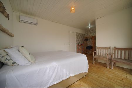 Casa para alugar com 124m², 3 quartos e 2 vagas Casa para alugar com 124m², 3 quartos e 2 vagasSuíte master