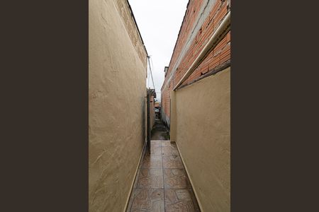 Casa para alugar com 40m², 1 quarto e sem vaga Casa para alugar com 40m², 1 quarto e sem vagaCorredor