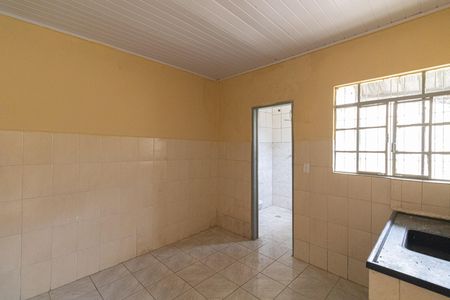 Casa para alugar com 40m², 1 quarto e sem vaga Casa para alugar com 40m², 1 quarto e sem vagaCozinha
