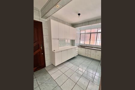 Cozinha de apartamento para alugar com 2 quartos, 40m² em Santana, São Paulo