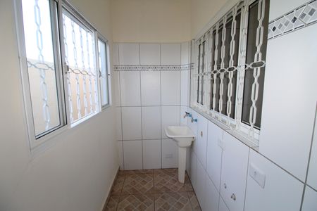 Casa para alugar com 80m², 3 quartos e 1 vagaÁrea de Serviço
