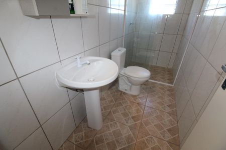 Casa para alugar com 80m², 3 quartos e 3 vagasBanheiro