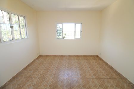 Casa para alugar com 80m², 3 quartos e 3 vagasSala