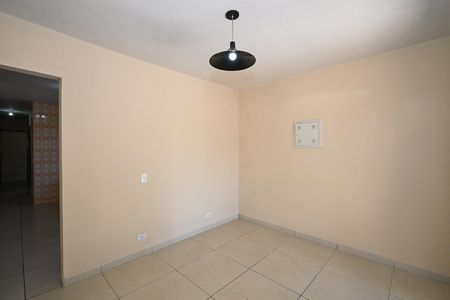 Sala de casa para alugar com 2 quartos, 124m² em Parque Maraba, Taboão da Serra