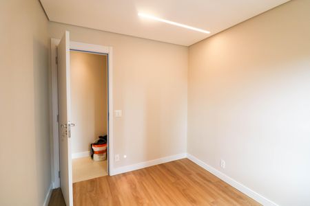 Apartamento à venda com 93m², 3 quartos e 2 vagas Apartamento à venda com 93m², 3 quartos e 2 vagasQuarto 2