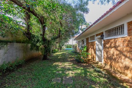 Casa para alugar com 1200m², 6 quartos e 3 vagasJardim