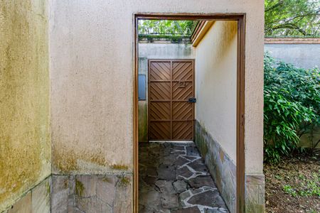 Casa para alugar com 1200m², 6 quartos e 3 vagasÁrea externa