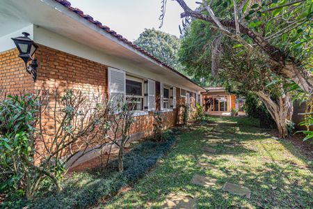Casa para alugar com 1200m², 6 quartos e 3 vagasJardim