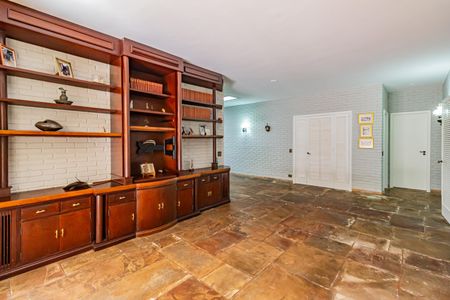 Casa para alugar com 1200m², 6 quartos e 3 vagasSala 2
