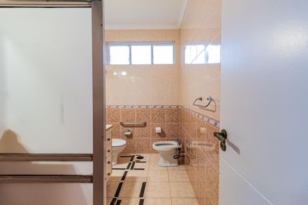 Casa para alugar com 1200m², 6 quartos e 3 vagasBanheiro da Suíte 3