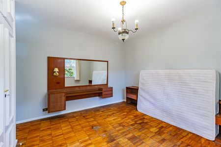 Casa para alugar com 1200m², 6 quartos e 3 vagasSuíte 2