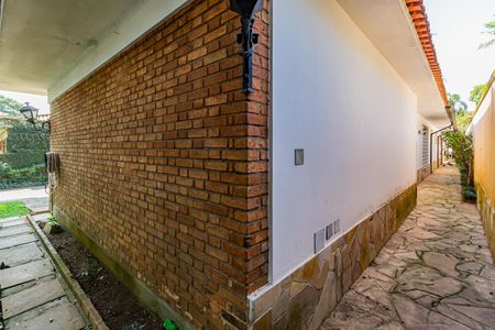 Casa para alugar com 1200m², 6 quartos e 3 vagasÁrea externa