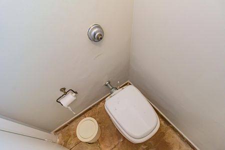 Casa para alugar com 1200m², 6 quartos e 3 vagasLavabo