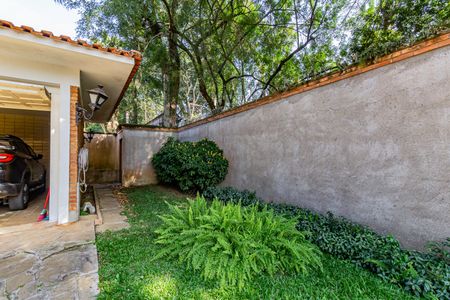 Casa para alugar com 1200m², 6 quartos e 3 vagasÁrea externa