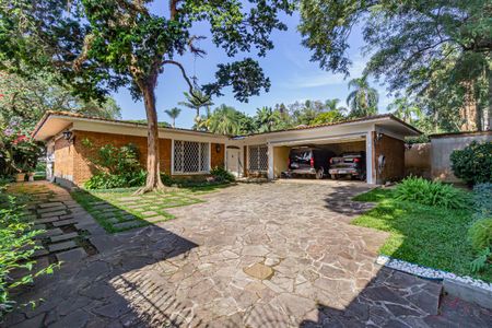 Casa para alugar com 1200m², 6 quartos e 3 vagasGaragem