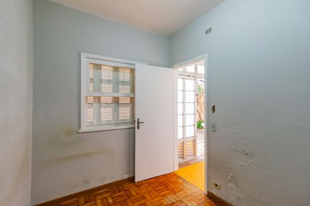 Casa para alugar com 1200m², 6 quartos e 3 vagasQuarto de Serviço