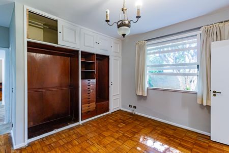 Casa para alugar com 1200m², 6 quartos e 3 vagasSuíte 3