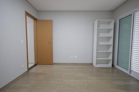 Apartamento à venda com 68m², 2 quartos e 2 vagas Apartamento à venda com 68m², 2 quartos e 2 vagasQuarto Suíte