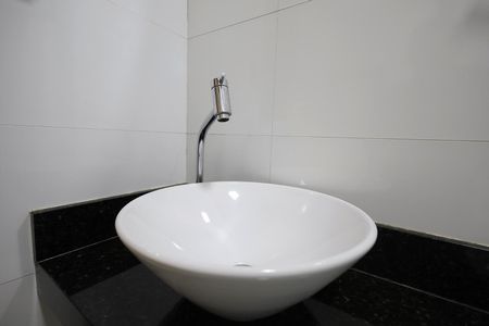 Apartamento à venda com 68m², 2 quartos e 2 vagas Apartamento à venda com 68m², 2 quartos e 2 vagasBanheiro