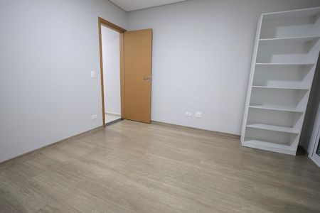 Apartamento à venda com 68m², 2 quartos e 2 vagas Apartamento à venda com 68m², 2 quartos e 2 vagasQuarto Suíte