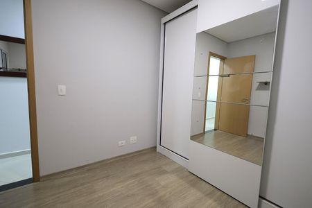 Apartamento à venda com 68m², 2 quartos e 2 vagas Apartamento à venda com 68m², 2 quartos e 2 vagasQuarto 1