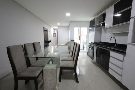 Apartamento à venda com 68m², 2 quartos e 2 vagas Apartamento à venda com 68m², 2 quartos e 2 vagasCozinha