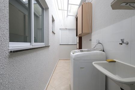 Apartamento à venda com 68m², 2 quartos e 2 vagas Apartamento à venda com 68m², 2 quartos e 2 vagasÁrea de Serviço