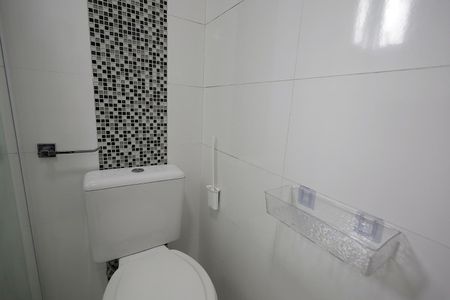 Apartamento à venda com 68m², 2 quartos e 2 vagas Apartamento à venda com 68m², 2 quartos e 2 vagasBanheiro Suíte