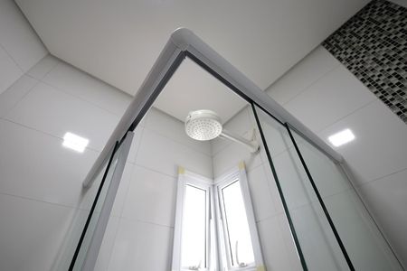 Apartamento à venda com 68m², 2 quartos e 2 vagas Apartamento à venda com 68m², 2 quartos e 2 vagasBanheiro Suíte