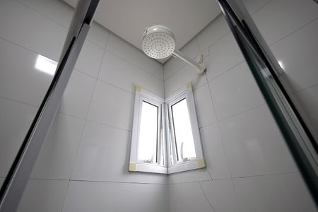 Apartamento à venda com 68m², 2 quartos e 2 vagas Apartamento à venda com 68m², 2 quartos e 2 vagasBanheiro Suíte