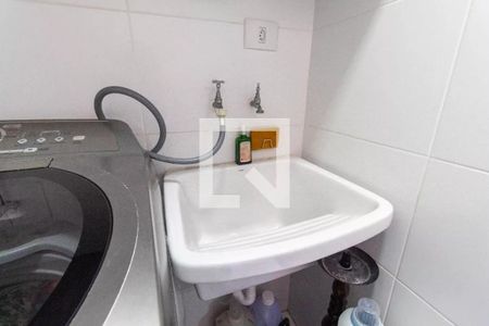Casa de condomínio à venda com 92m², 2 quartos e 1 vaga Casa de condomínio à venda com 92m², 2 quartos e 1 vagaÁrea de Serviço