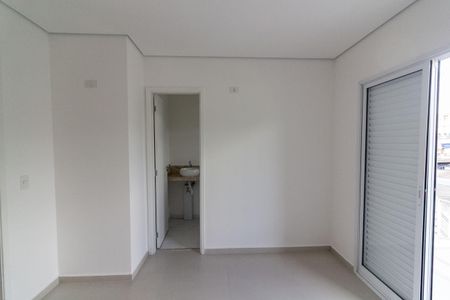 Casa à venda com 100m², 3 quartos e 2 vagas Casa à venda com 100m², 3 quartos e 2 vagasQuarto 1 - Suíte