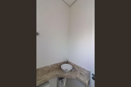 Casa à venda com 100m², 3 quartos e 2 vagas Casa à venda com 100m², 3 quartos e 2 vagasLavabo