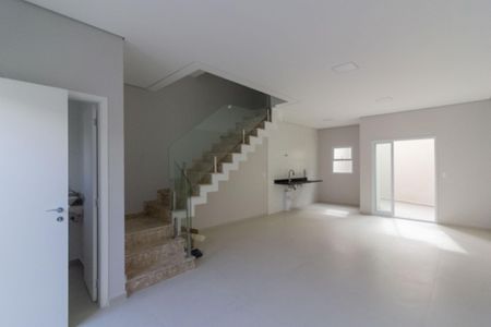 Sala integrada com Cozinha de casa à venda com 3 quartos, 100m² em Vila Constanca, São Paulo