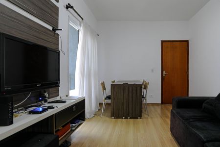 Apartamento para alugar com 50m², 2 quartos e 1 vaga Apartamento para alugar com 50m², 2 quartos e 1 vagaSala