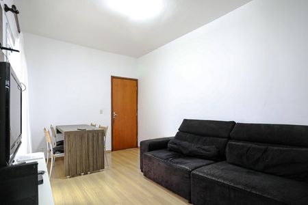 Apartamento para alugar com 50m², 2 quartos e 1 vaga Apartamento para alugar com 50m², 2 quartos e 1 vagaSala