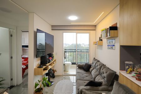 Sala de estar e jantar de apartamento para alugar com 2 quartos, 40m² em Usina Piratininga, São Paulo