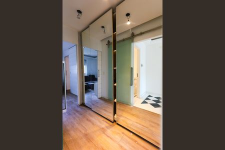 Apartamento para alugar com 192m², 3 quartos e 3 vagas Apartamento para alugar com 192m², 3 quartos e 3 vagascorredor