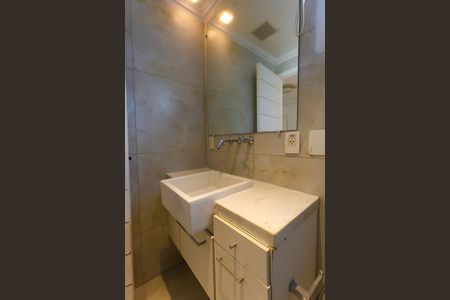 Apartamento para alugar com 192m², 3 quartos e 3 vagas Apartamento para alugar com 192m², 3 quartos e 3 vagasBanheiro da Suíte 2