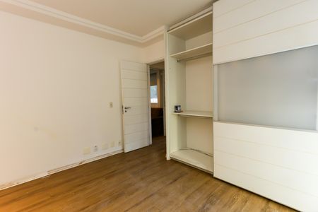 Apartamento para alugar com 192m², 3 quartos e 3 vagas Apartamento para alugar com 192m², 3 quartos e 3 vagassuíte 2